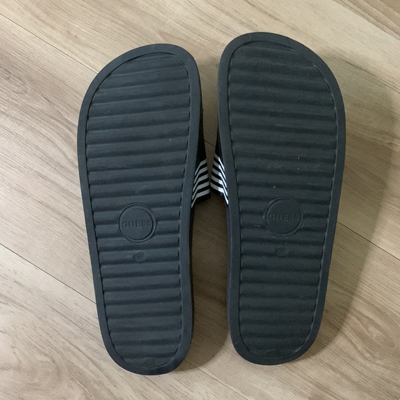 Guess slides size 10 M - Picture 3 of 3